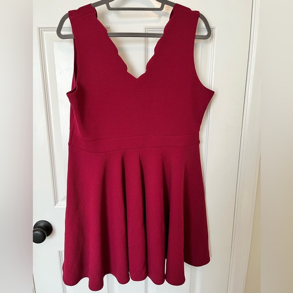 Boohoo red dress (US 14) - Picture 1 of 4